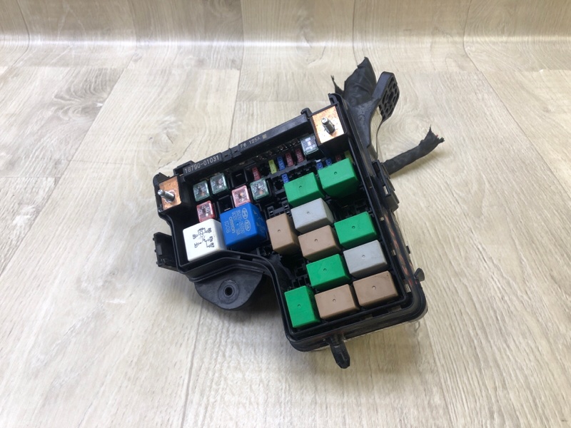 Блок предохранителей моторный отсек HYUNDAI VELOSTER 11-18 2013 1.6 G4FD 91207-2V134 Б/У