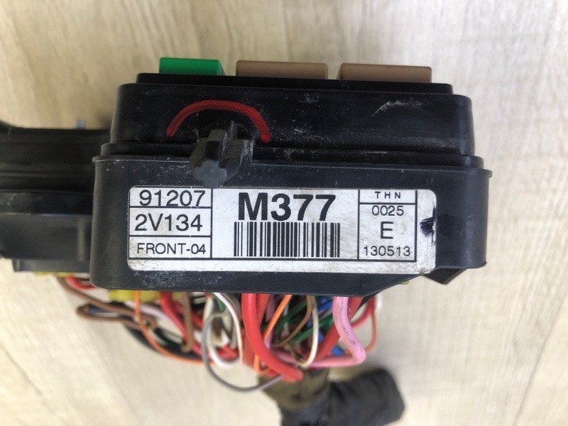 Блок предохранителей моторный отсек VELOSTER 11-18 2013 1.6 G4FD