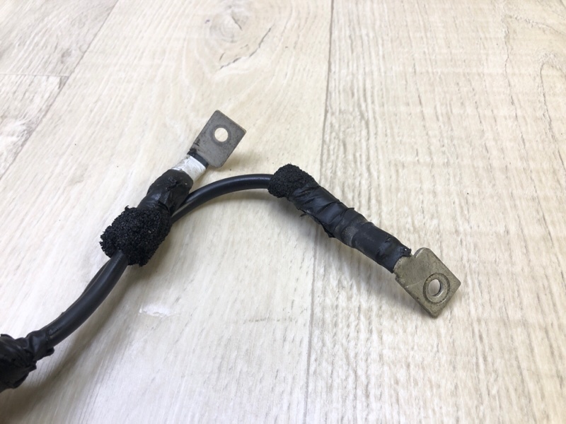 Клемма аккумулятора VELOSTER 11-18 2013 1.6 G4FD