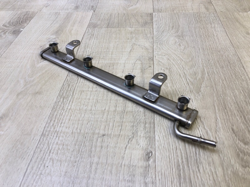 Запчасть топливная рейка JEEP COMPASS 06-16 2014 2.0 ECN 4627355AA Б/У Топливная рейка JEEP COMPASS 06-16 2014 2.0 ECN 4627355AA Б/У