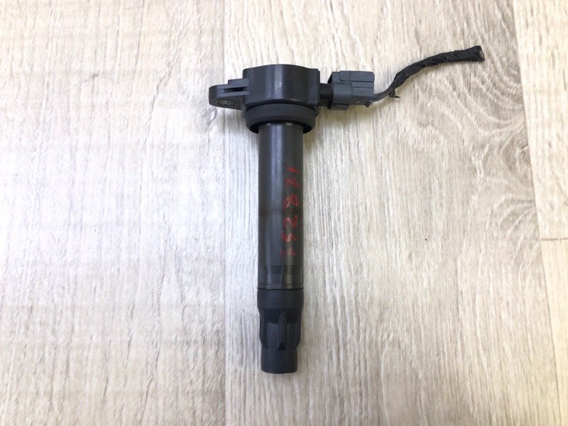 Запчасть катушка зажигания JEEP COMPASS 06-16 2014 2.0 ECN 4606824AC Б/У Катушка зажигания JEEP COMPASS 06-16 2014 2.0 ECN 4606824AC Б/У