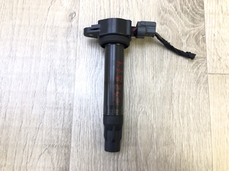 Запчасть катушка зажигания JEEP COMPASS 06-16 2014 2.0 ECN 4606824AC Б/У Катушка зажигания JEEP COMPASS 06-16 2014 2.0 ECN 4606824AC Б/У