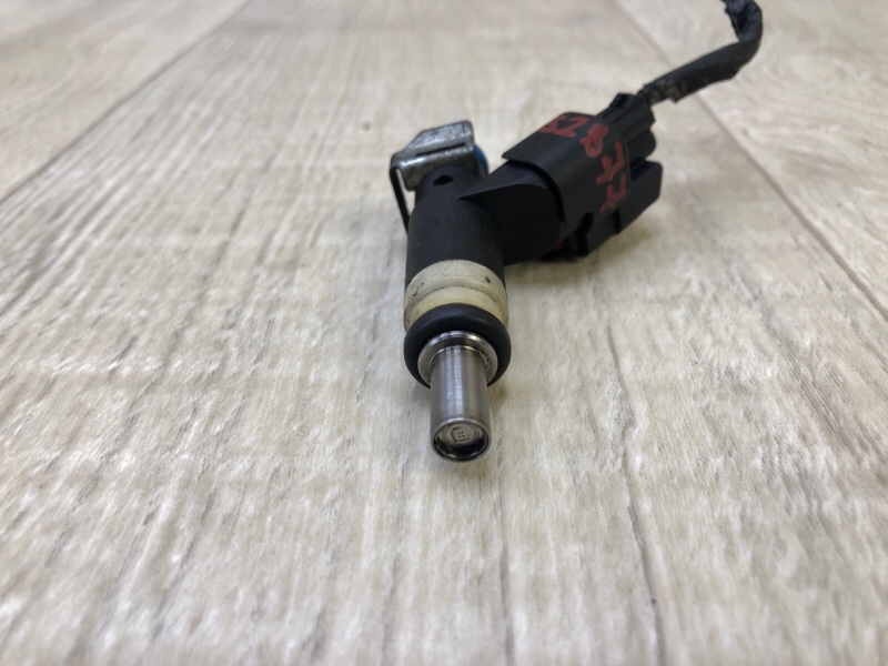 Форсунка топливная JEEP COMPASS 06-16 2.0 ECN Форсунка топливная JEEP COMPASS 06-16 2.0 ECN