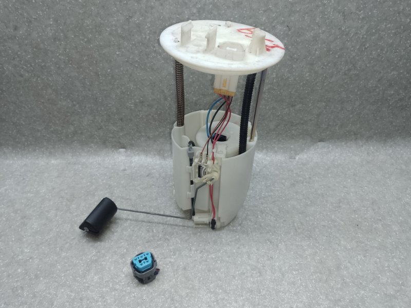 Запчасть топливный насос MITSUBISHI OUTLANDER XL 05-13 2007 3.0 6B31 1760A236 Б/У Топливный насос MITSUBISHI OUTLANDER XL 05-13 2007 3.0 6B31 1760A236 Б/У