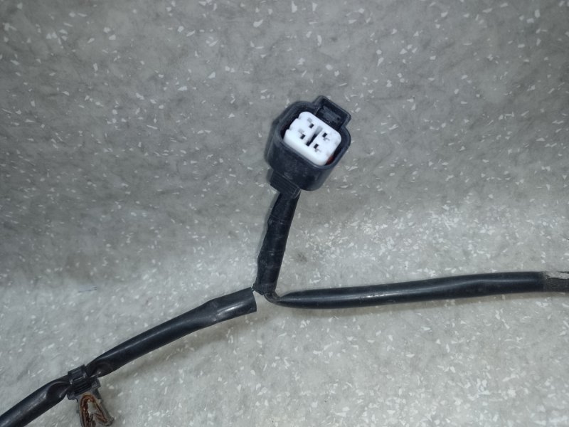 Проводка бампера задняя OUTLANDER XL 05-13 2007 3.0 6B31 Проводка бампера задняя OUTLANDER XL 05-13 2007 3.0 6B31