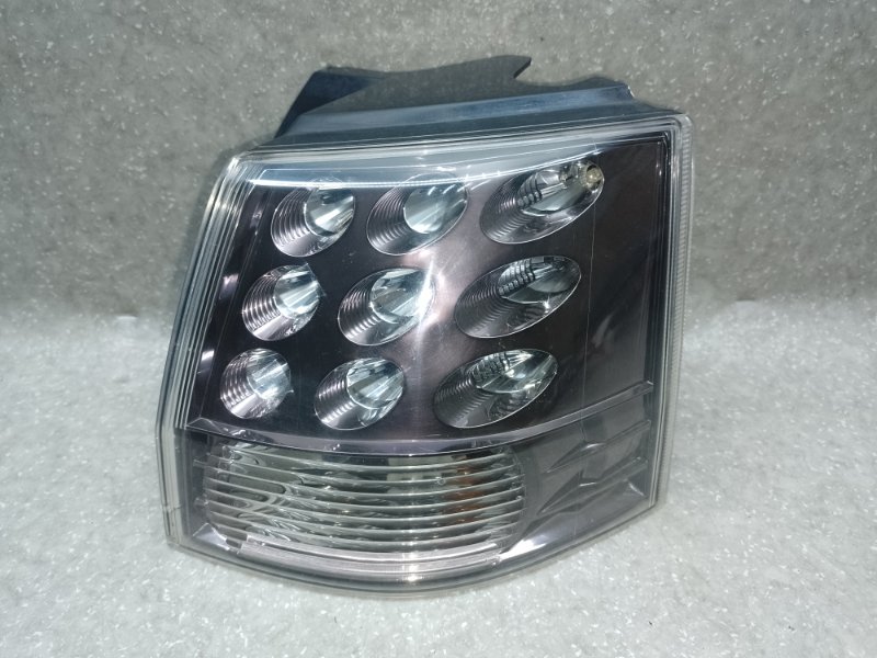 Запчасть фонарь наружный правый MITSUBISHI OUTLANDER XL 05-13 2007 3.0 6B31 8330A380 Б/У Фонарь наружный правый MITSUBISHI OUTLANDER XL 05-13 2007 3.0 6B31 8330A380 Б/У