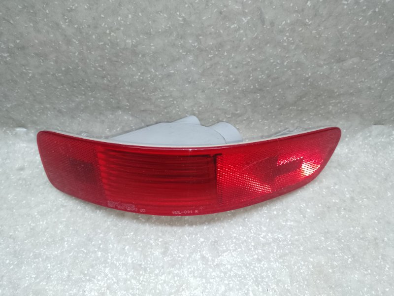 Катафот R правый MITSUBISHI OUTLANDER XL 05-13 2007 3.0 6B31 8352A006 Б/У