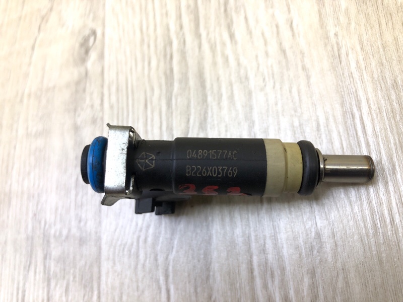 Форсунка топливная JOURNEY 08-20 2012 2.4 ED3