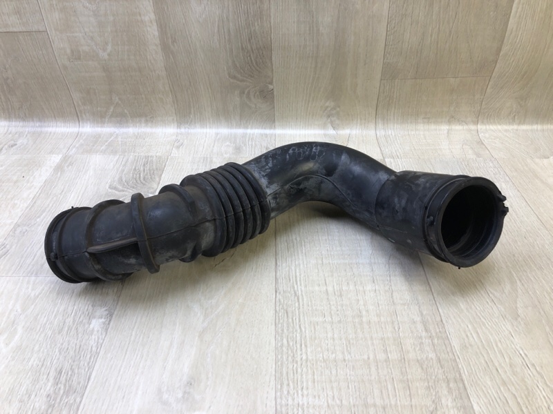 Патрубок воздушного фильтра JOURNEY 08-20 2012 2.4 ED3