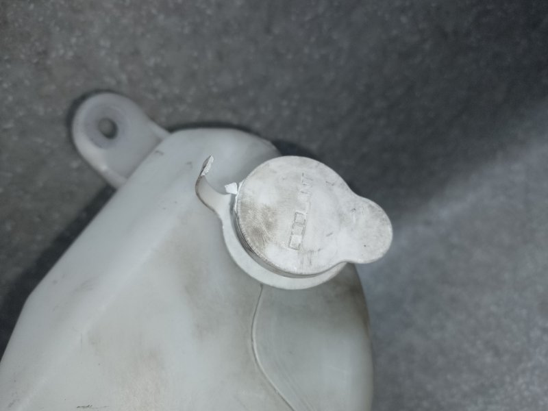 Бачок расширительный MITSUBISHI OUTLANDER XL 05-13 3.0 6B31