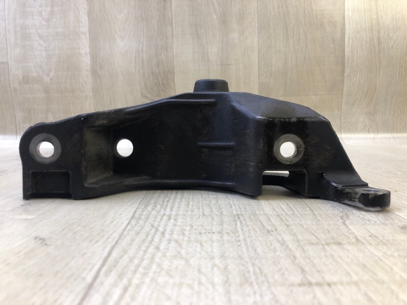 Кронштейн двигателя задний правый JOURNEY 08-20 2012 2.4 ED3