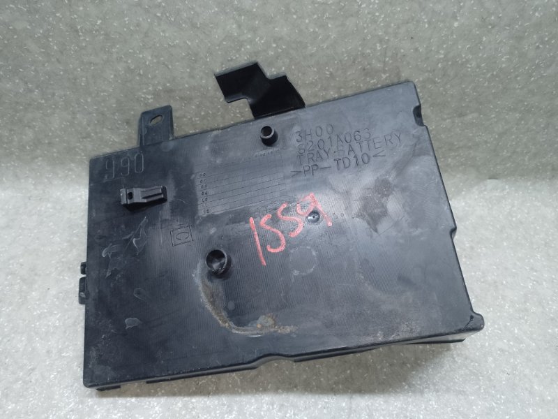 Полка аккумулятора OUTLANDER XL 05-13 2007 3.0 6B31