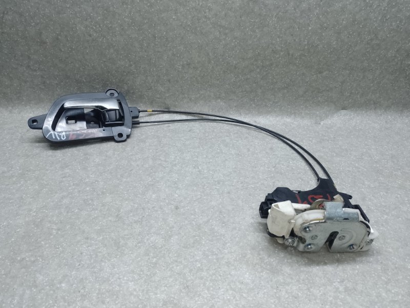 Замок двери задний левый MITSUBISHI OUTLANDER XL 05-13 2007 3.0 6B31 MN145875 Б/У