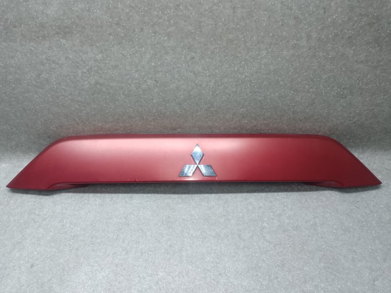 Панель подсветки номера OUTLANDER XL 05-13 2007 3.0 6B31