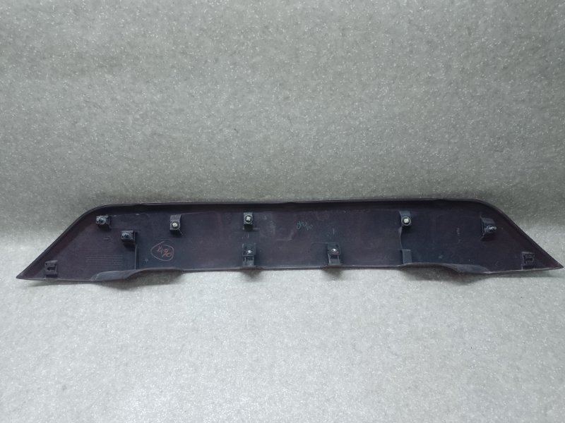 Панель подсветки номера MITSUBISHI OUTLANDER XL 05-13 3.0 6B31