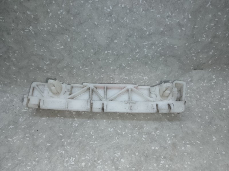 Кронштейн заднего бампера левый OUTLANDER XL 05-13 2007 3.0 6B31