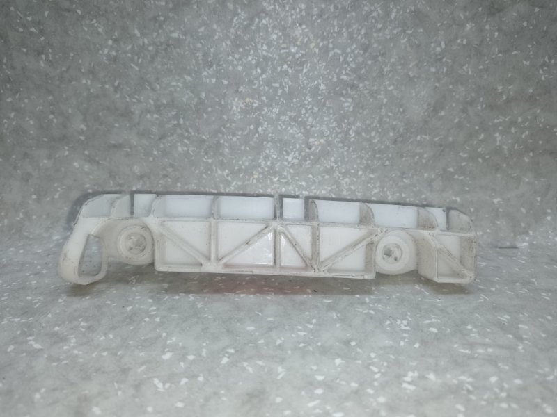 Кронштейн заднего бампера правый MITSUBISHI OUTLANDER XL 05-13 2007 3.0 6B31 6410A066 Б/У