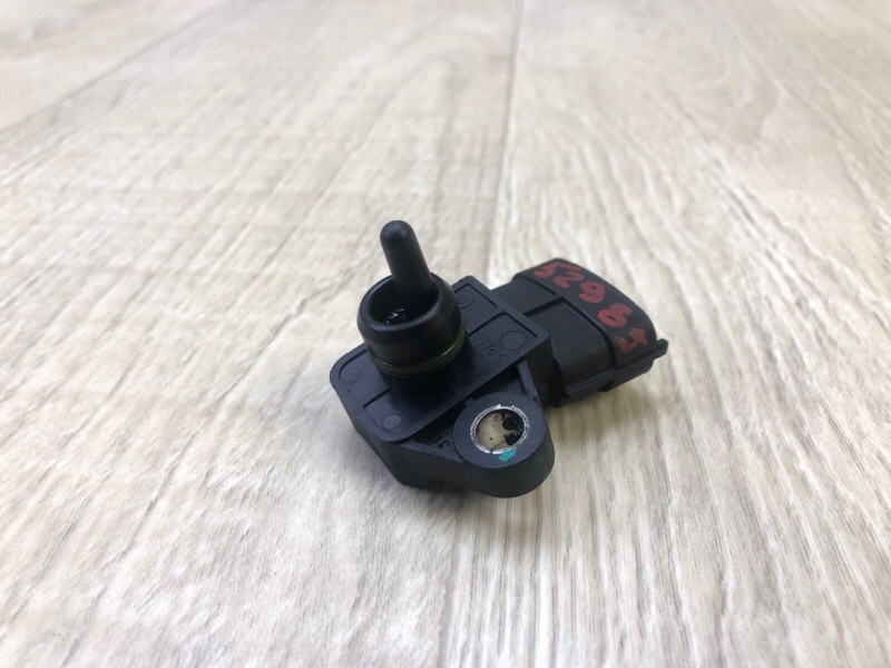 Датчик абсолютного давления (MAP sensor) HYUNDAI ELANTRA AD 16- 2016 2.0 G4NH 39300-2B100 Б/У