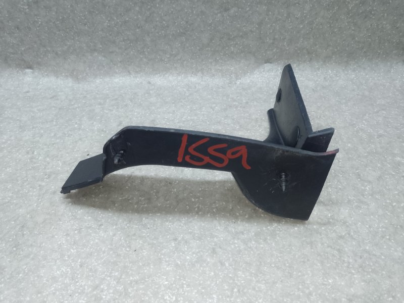 Кронштейн заднего бампера левый MITSUBISHI OUTLANDER XL 05-13 3.0 6B31