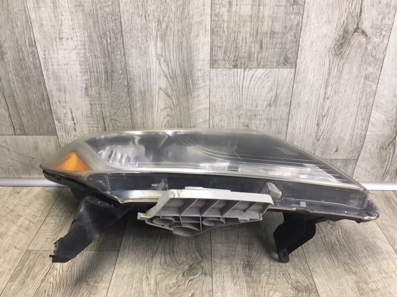Фара правая PATHFINDER R52 12-21 2013 3.5 VQ35DE