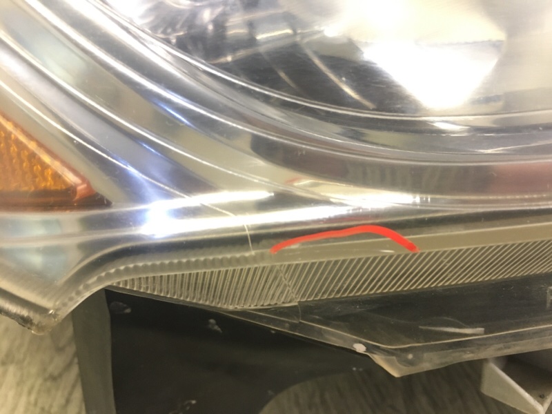 Фара правая PATHFINDER R52 12-21 2013 3.5 VQ35DE