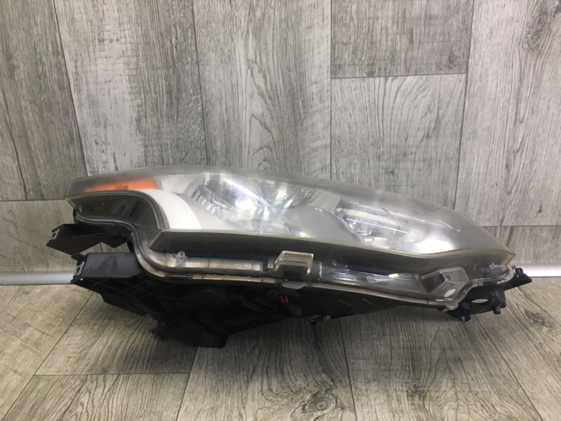 Фара правая OUTLANDER GF 12- 2013 2.4 4J12 Фара правая OUTLANDER GF 12- 2013 2.4 4J12