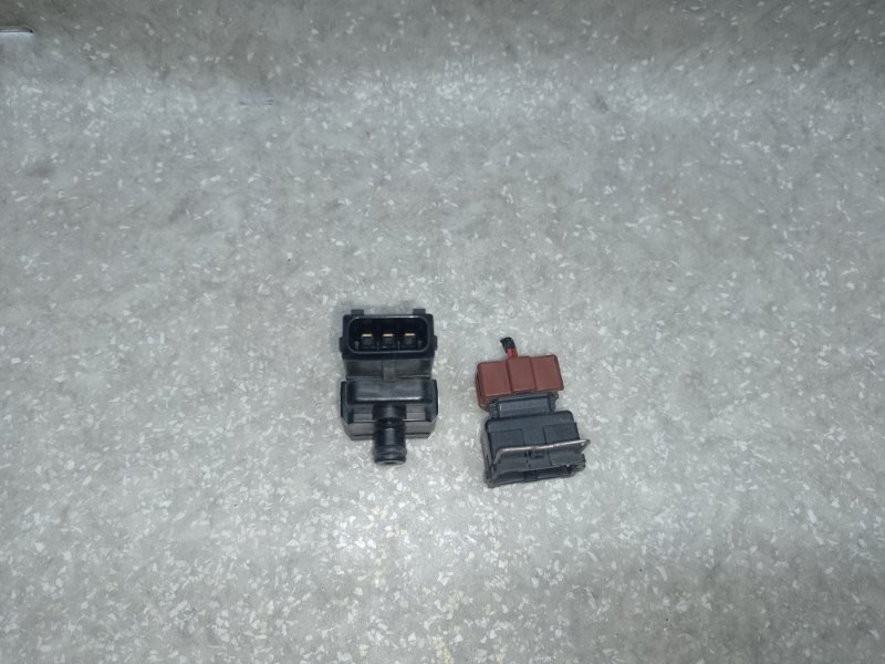 Датчик давления топлива MITSUBISHI OUTLANDER XL 05-13 3.0 6B31 Датчик давления топлива MITSUBISHI OUTLANDER XL 05-13 3.0 6B31