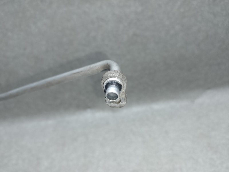 Трубка кондиционера MITSUBISHI OUTLANDER XL 05-13 3.0 6B31