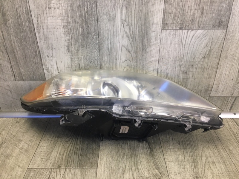 Фара правая SIENNA 11-16 2014 3.5 2GR-FE Фара правая SIENNA 11-16 2014 3.5 2GR-FE