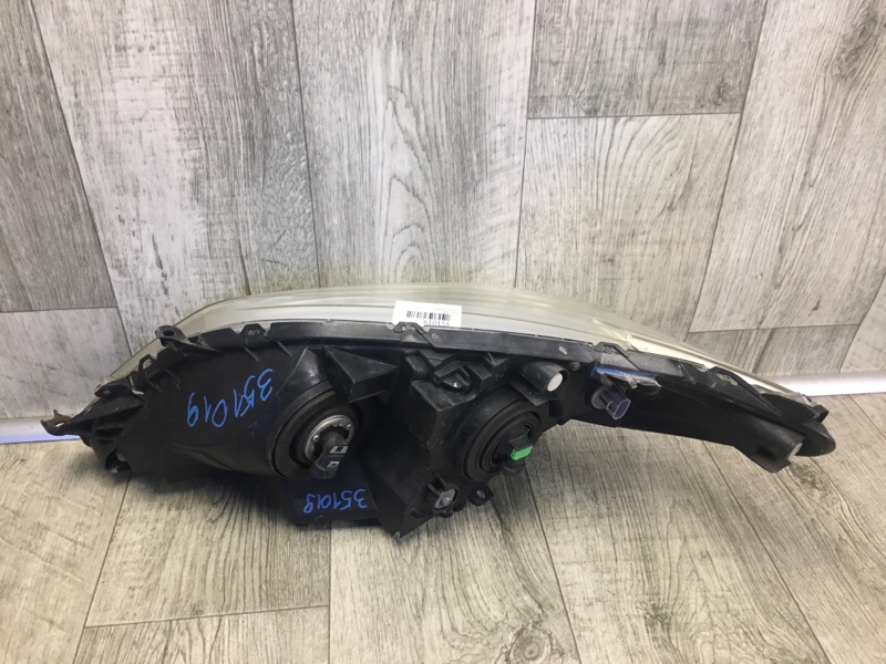 Фара правая SIENNA 11-16 2014 3.5 2GR-FE Фара правая SIENNA 11-16 2014 3.5 2GR-FE