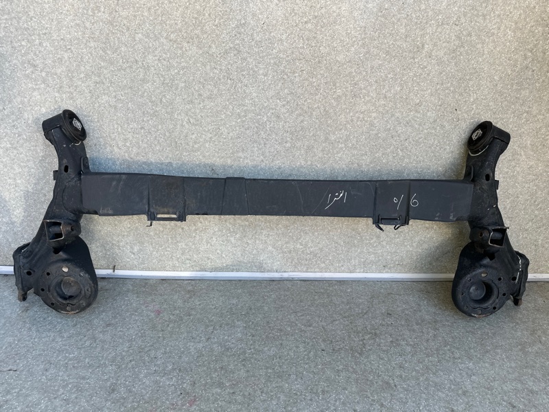 Балка задней подвески ELANTRA MD 10-15