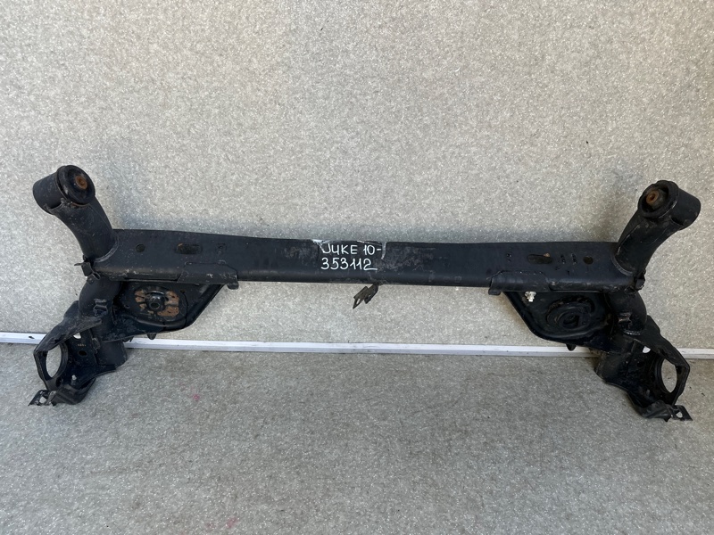 Балка задней подвески JUKE 10-19