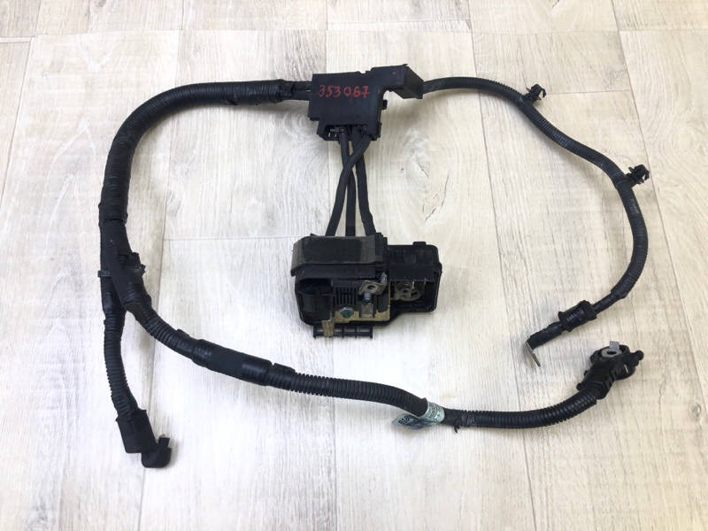 Клемма аккумулятора HYUNDAI ELANTRA GD 12-17 2014 ХЭТЧБЭК 2.0 G4NC 91850-A5160 Б/У