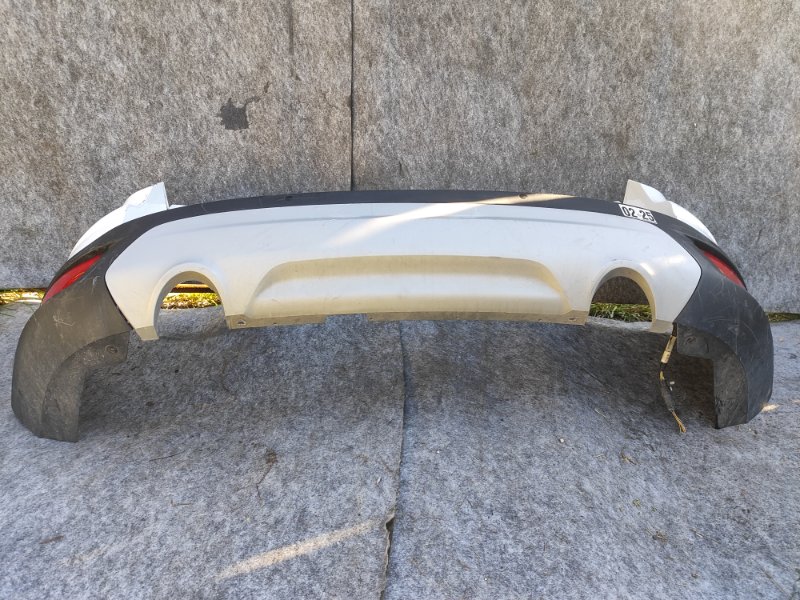 Бампер задний ESCAPE 12-19 2018 T15HDTX