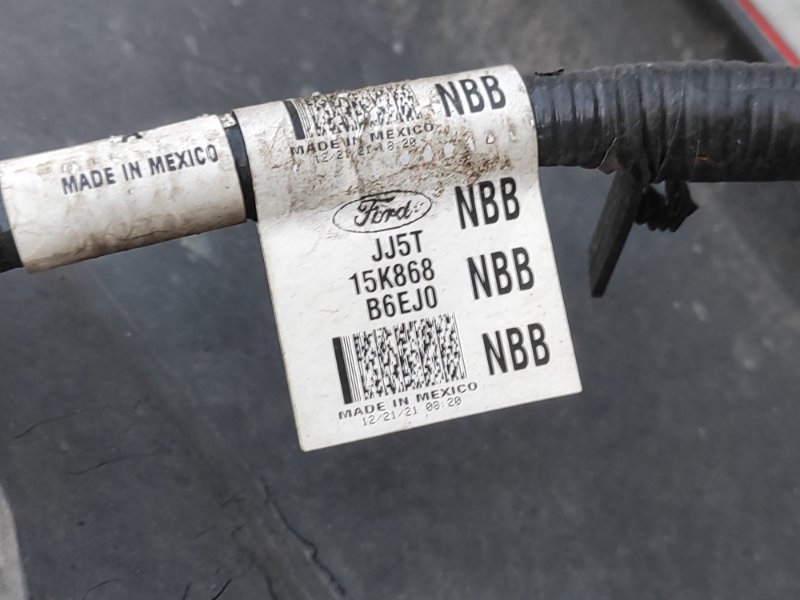 Бампер задний ESCAPE 12-19 2018 T15HDTX