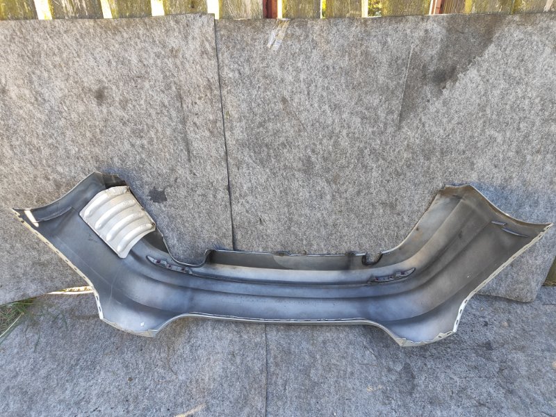 Бампер задний JETTA USA 10-17