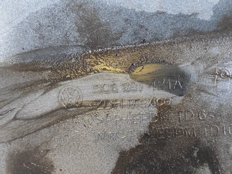 Бампер задний JETTA USA 10-17