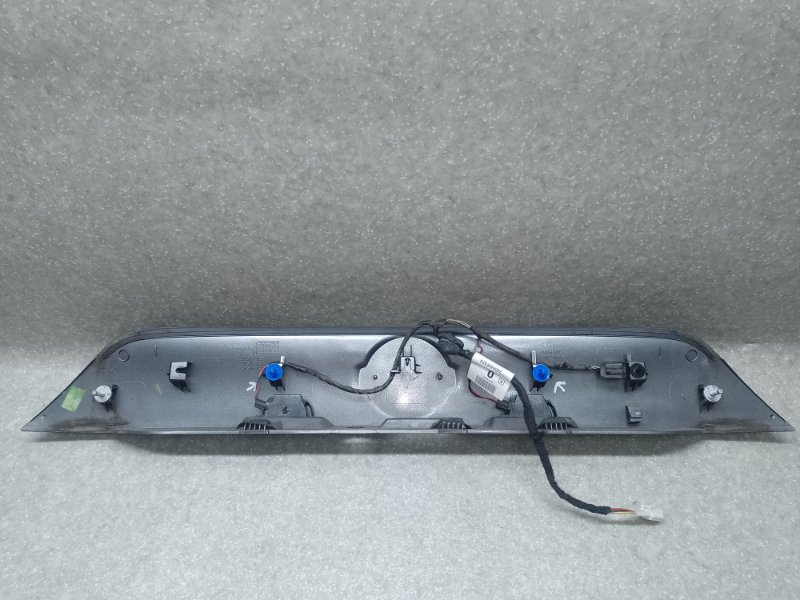 Панель подсветки номера NISSAN QASHQAI/ROGUE SPORT 14-