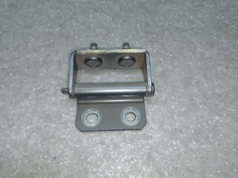 Петля крышки багажника NISSAN QASHQAI/ROGUE SPORT 14- 90400-EY10A Б/У