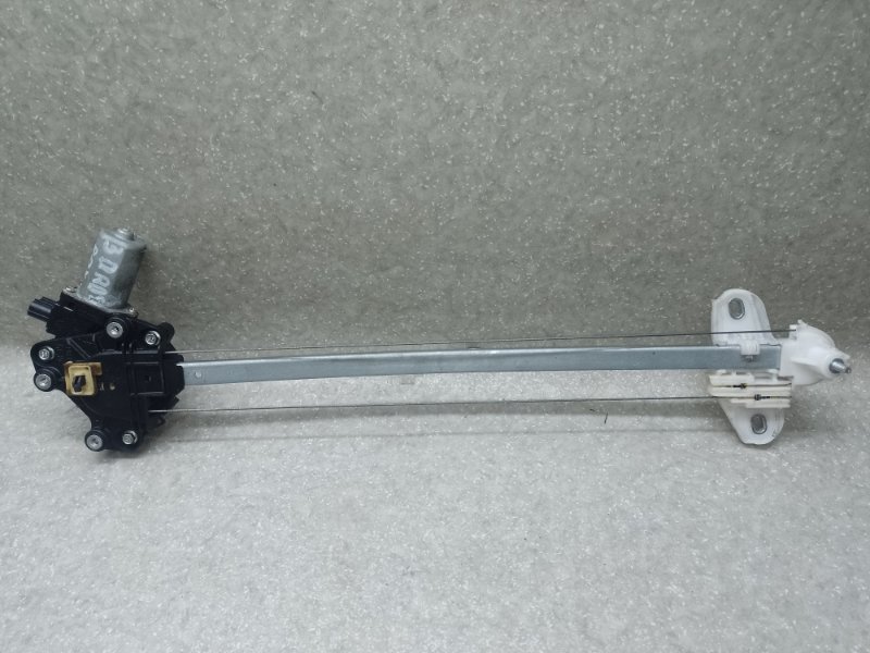 Стеклоподъемник задний правый ACURA RDX 12-19 2013 3.5 J35Z2 72710-TX4-A01 Б/У