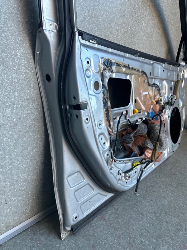 Дверь передняя левая CAMRY 50 12-15 Дверь передняя левая CAMRY 50 12-15