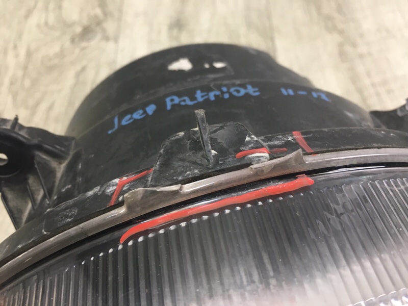 Фара правая PATRIOT 10-17 Фара правая PATRIOT 10-17