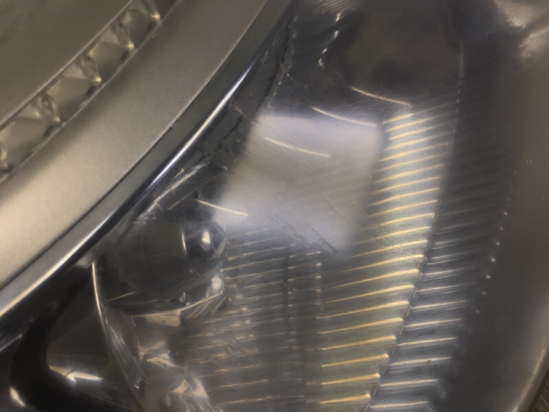 Фара правая PRIUS - 20 03-11