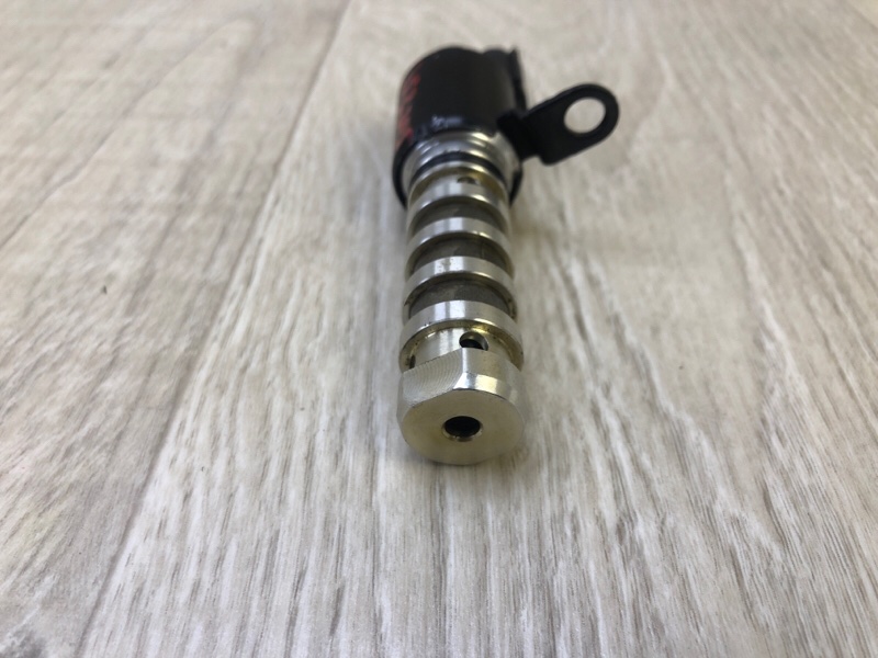 Клапан изменения фаз ГРМ HYUNDAI ACCENT RB 10- 1.6 G4FD Клапан изменения фаз ГРМ HYUNDAI ACCENT RB 10- 1.6 G4FD