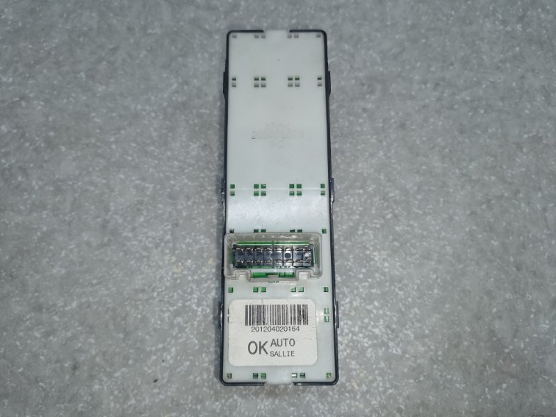 Блок управления стеклоподъемниками SONATA YF 10-14 2012 2.4 G4KJ
