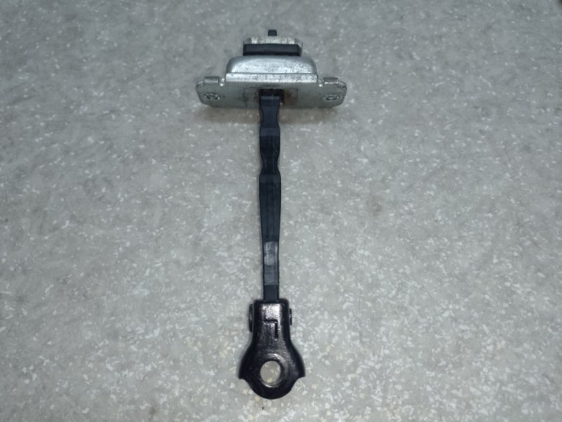 Ограничитель двери передний левый HYUNDAI SONATA YF 10-14 2012 2.4 G4KJ 79380-3S000 Б/У