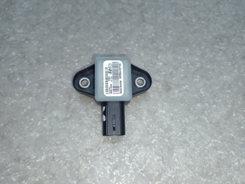 Датчик удара передний SONATA YF 10-14 2012 2.4 G4KJ