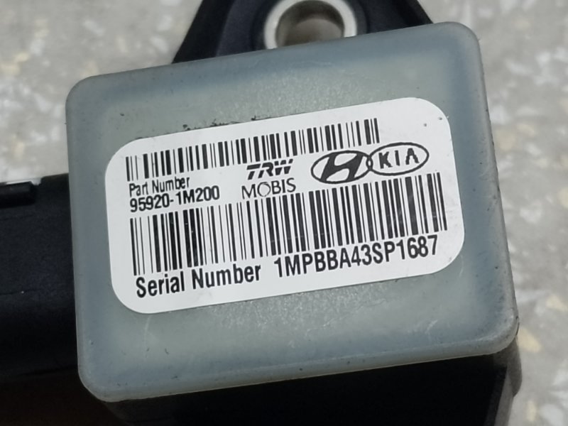 Датчик удара передний SONATA YF 10-14 2012 2.4 G4KJ