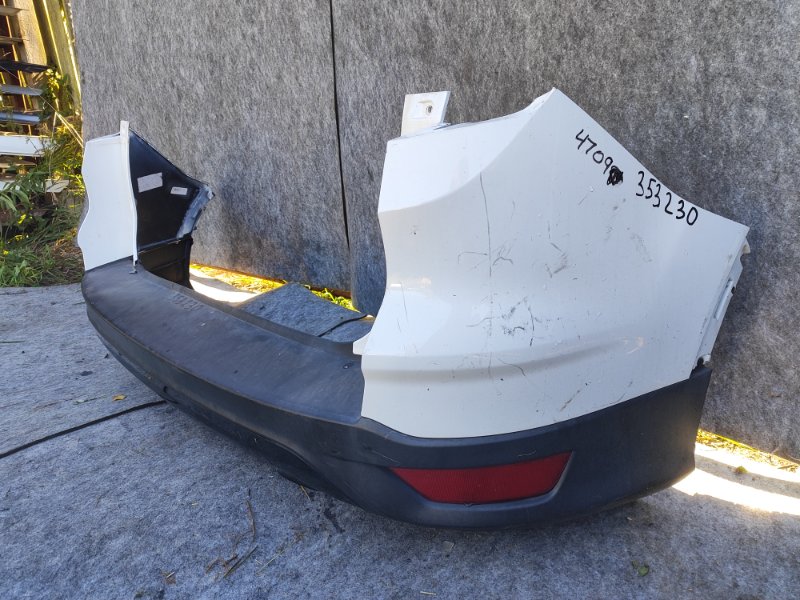 Бампер задний FORD ESCAPE 12-19 T15HDTX