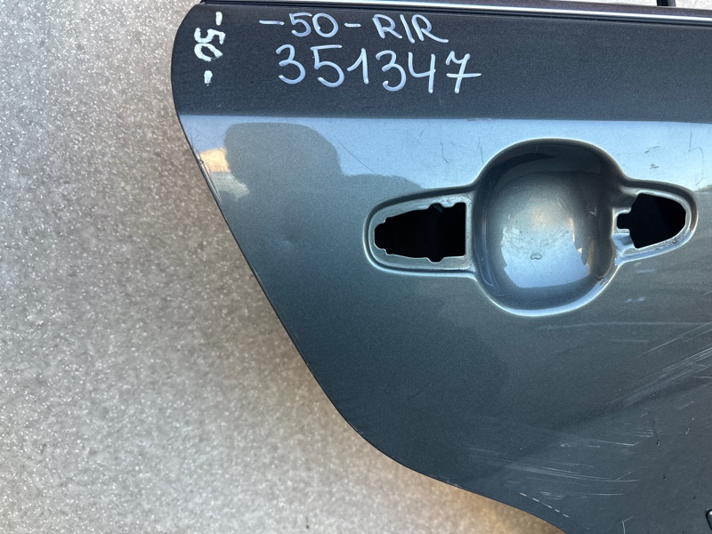 Дверь задняя правая CAMRY 50 12-15 Дверь задняя правая CAMRY 50 12-15